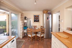 Kitchen- click for photo gallery